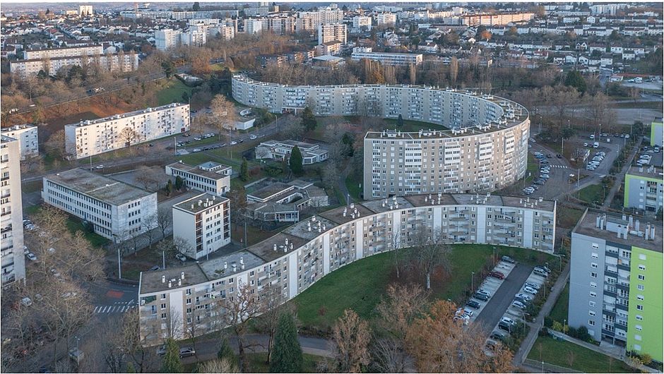 Groupe scolaire Juliot-Curie Limoges - Agrandir l'image (fenêtre modale)