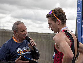 3e édition du Triathlon Limoges Métropole, arrivée - Agrandir l'image (fenêtre modale)