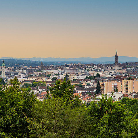 Photo en hauteur de la ville de Limoges.