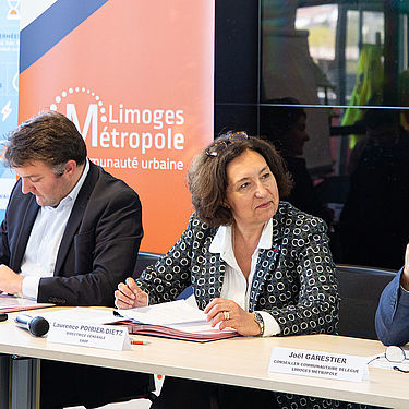 Signature contrat de concession Limoges %étropole et GRDF 2025 Gaz vert 